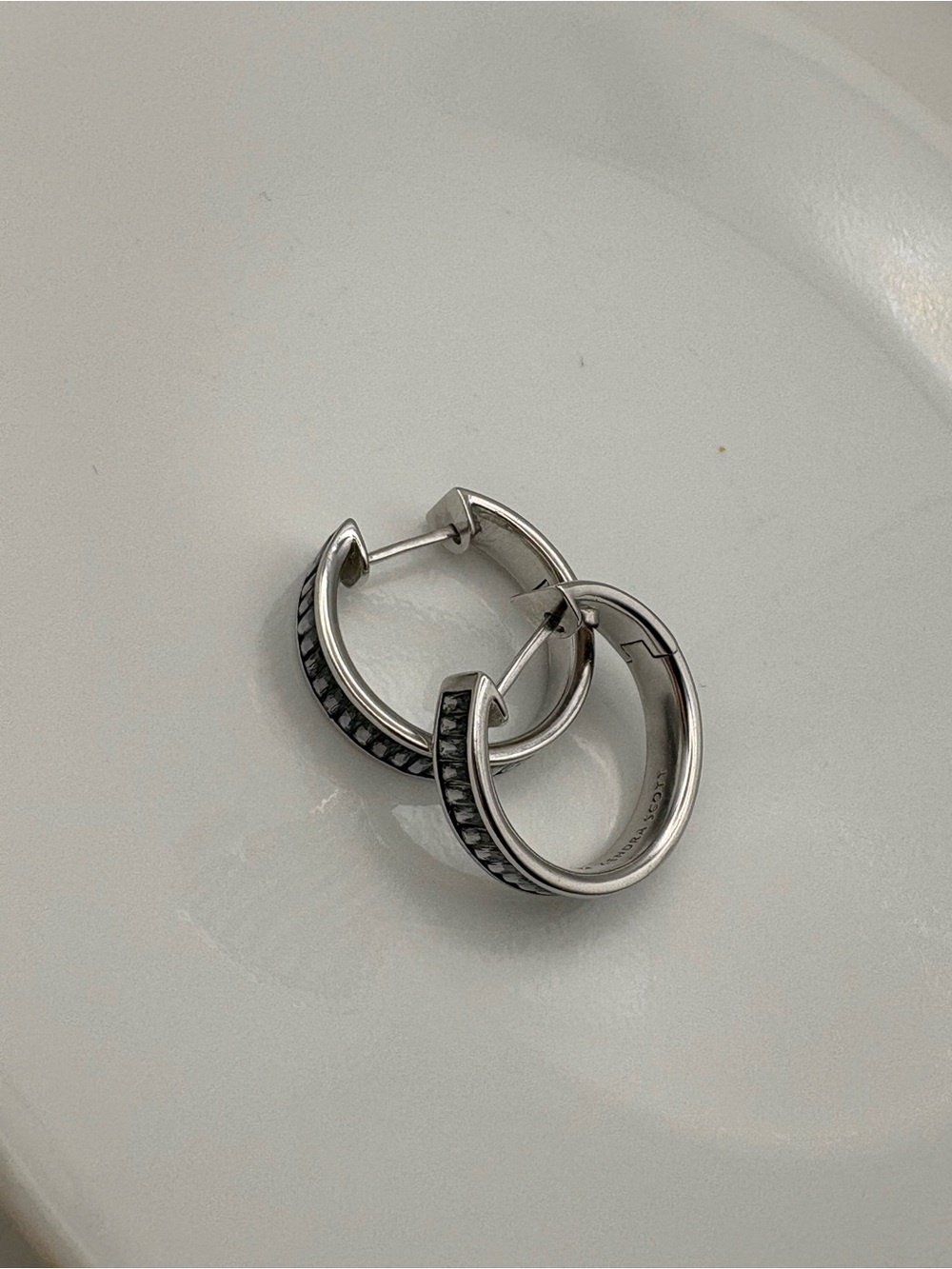 Kendra Scott Jack Silver Hoop Earrings in Charcoal Gray (Light Gray) Crystal